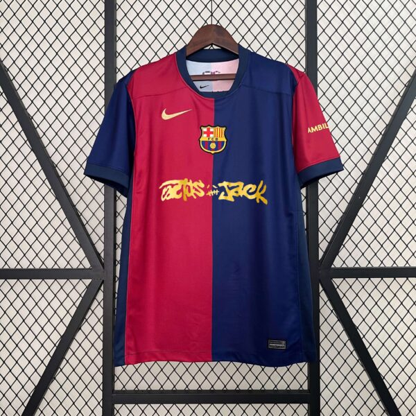 Versión de FAN 2024/2025 BARCELONA Home Edición Travis Scott