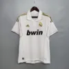 Versión Retro 2011/2012 Real Madrid Home