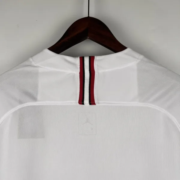Versión Retro 2018/2019 PSG AWAY