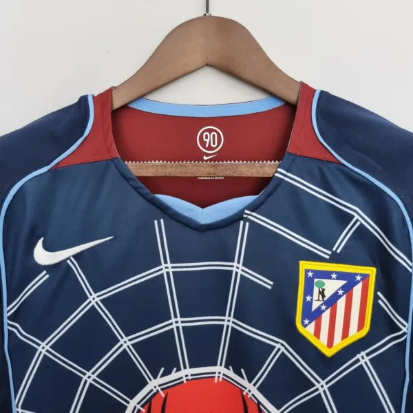 Versión Retro 2004/2005 ATLETICO MADRID AWAY SPIDERMAN