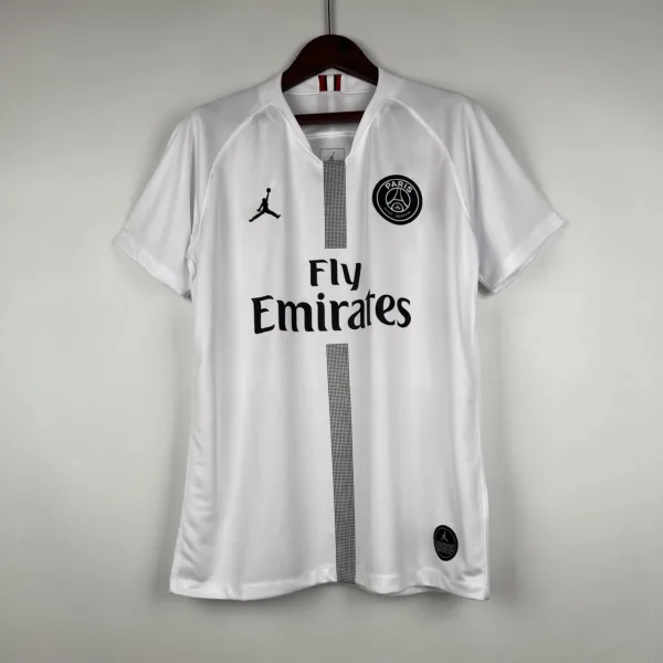 Versión Retro 2018/2019 PSG AWAY