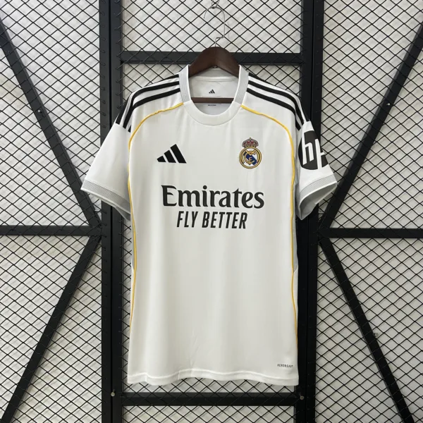 Versión de FAN 2025/2026 REAL MADRID HOME