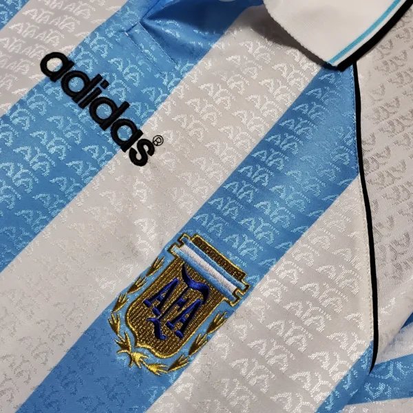 Versión Retro 1996/97 ARGENTINA HOME